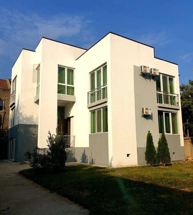 Хостелы Pinoy Travel Hostel & Tours Georgia Тбилиси-3