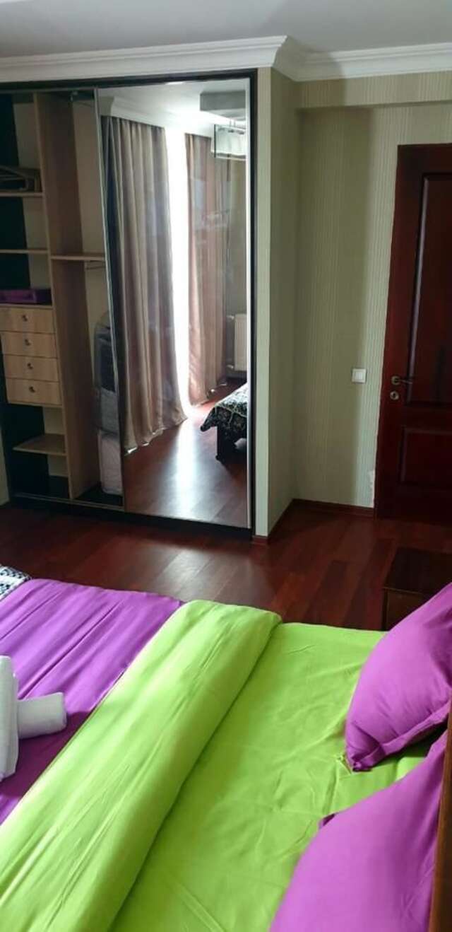 Хостелы Pinoy Travel Hostel & Tours Georgia Тбилиси-12